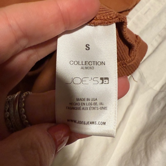 JOES JEANS COLLECTION Leslie Tan Almond RUFFLED SLEEVE RIBBED TANK TOP SMALL - Picture 9 of 10